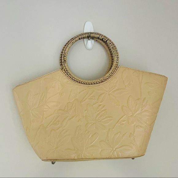🎯3/$10 Vintage Donna Dixon Handbag Round Handle Embossed Floral Cream Purse - Picture 2 of 10